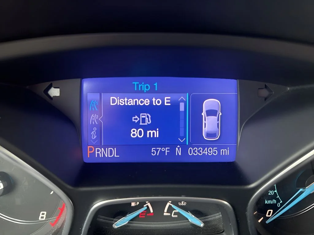 Used 2013 Red Ford SE image 21