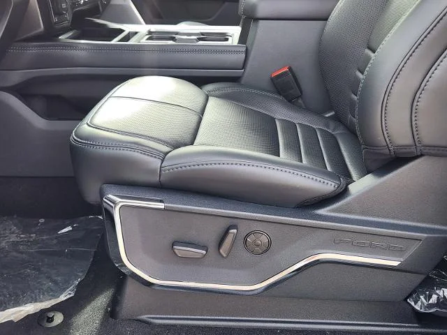 New 2026 Star White Metallic Tri-Coat Ford F-250® Platinum® image 41