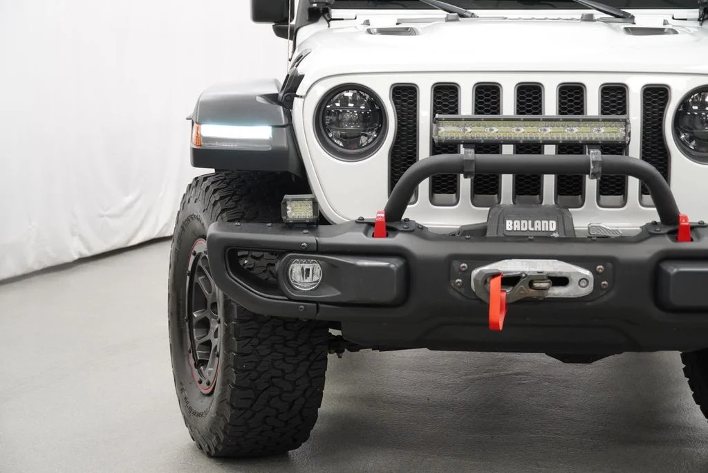 Used 2023 White Jeep Rubicon image 6