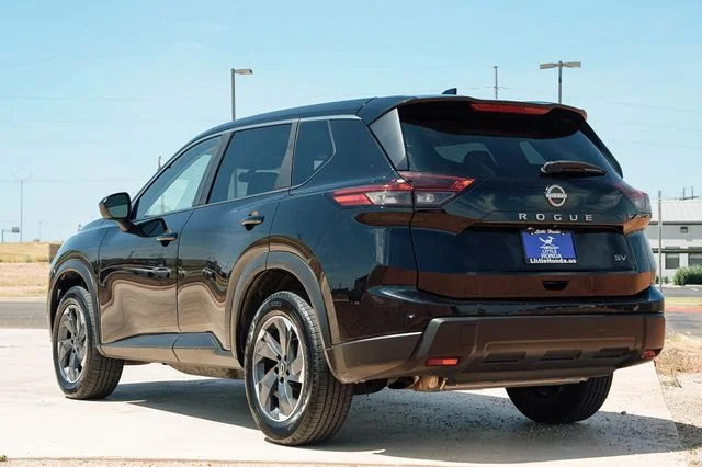 Used 2024 Super Black Nissan SV image 3