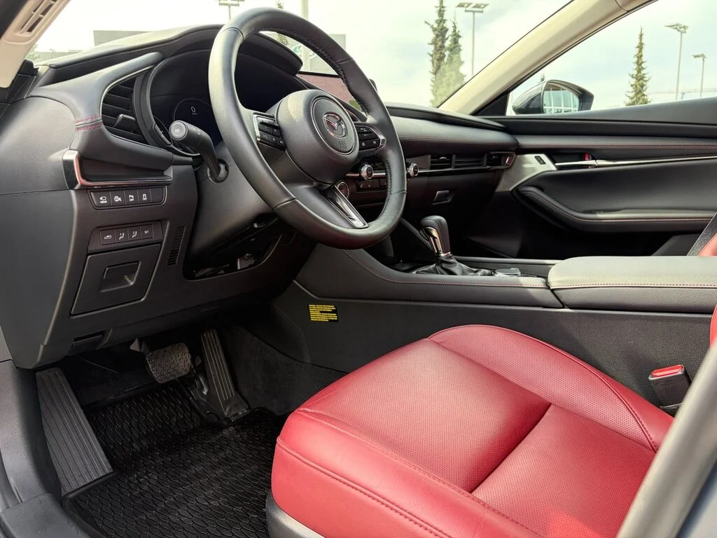 Used 2024  Mazda GT w/Turbo Auto i-ACTIV AWD Top of the Line. GT Tu image 18