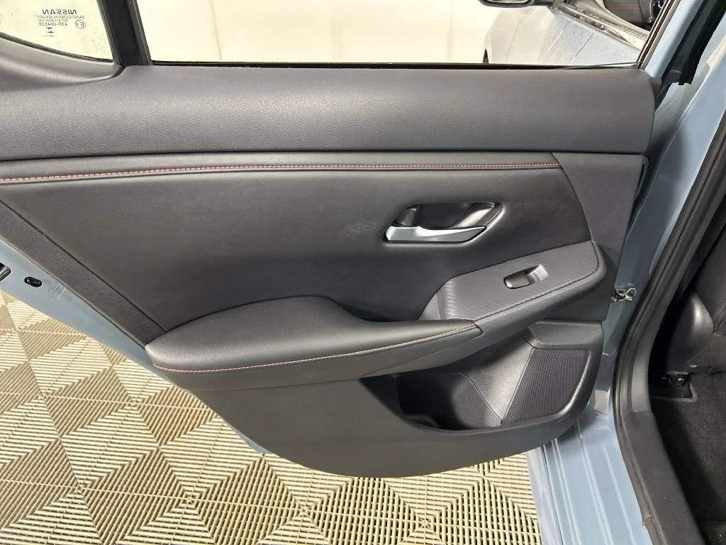 Used 2024 Gray Nissan SR image 16