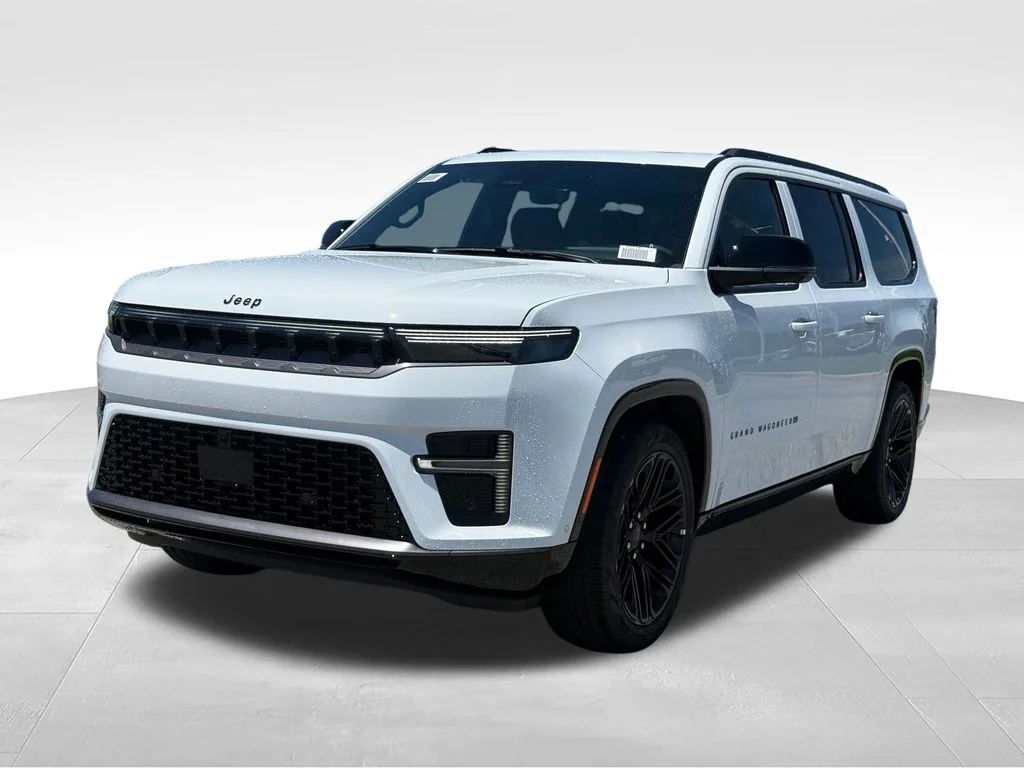 New 2026 Bright White Clear-Coat Exterior Paint Jeep Limited Reserve image 1