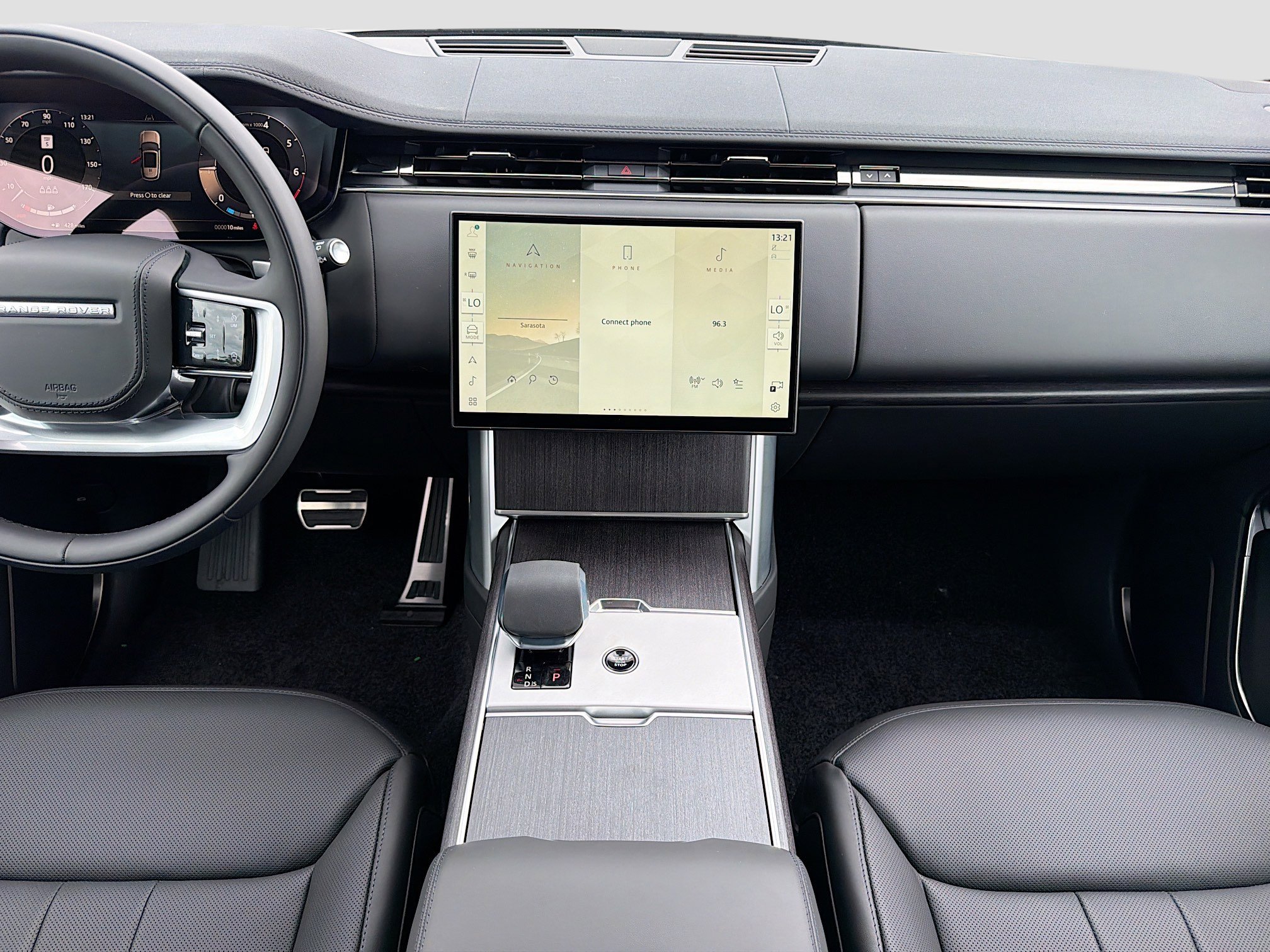 New 2026 Carpathian Grey Land Rover SE image 20