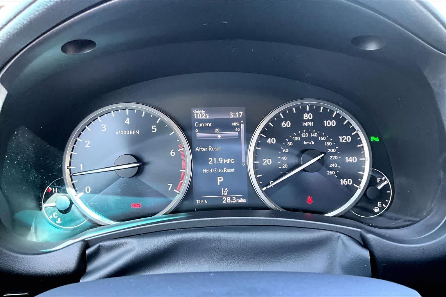 Used 2019 Atomic Silver Lexus  image 24