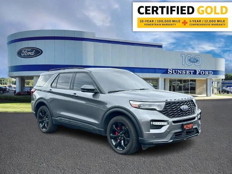 2023 Ford Explorer ST 4WD's photo