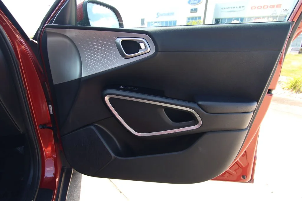 Used 2023 Orange Kia LX image 33