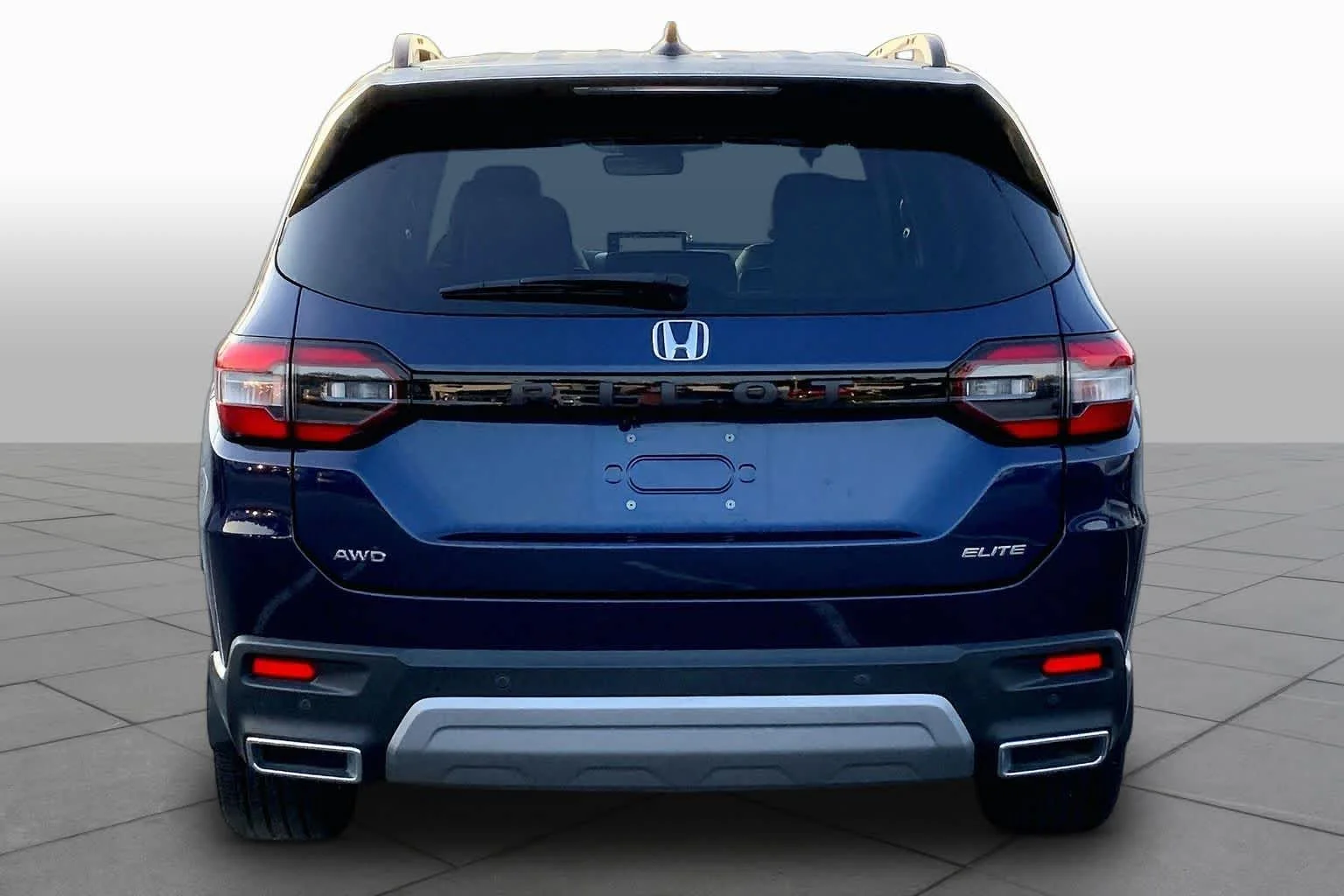Used 2023 Obsidian Blue Pearl Honda Elite image 5