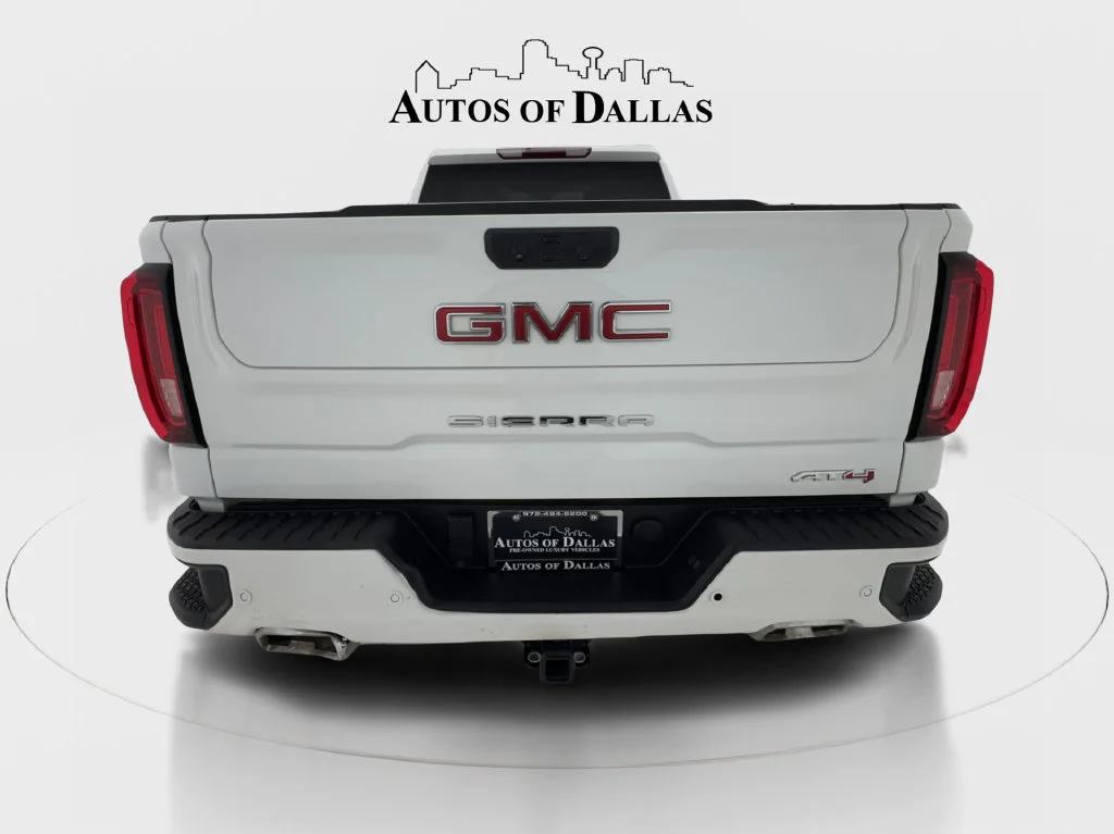 Used 2025 White GMC AT4 image 10