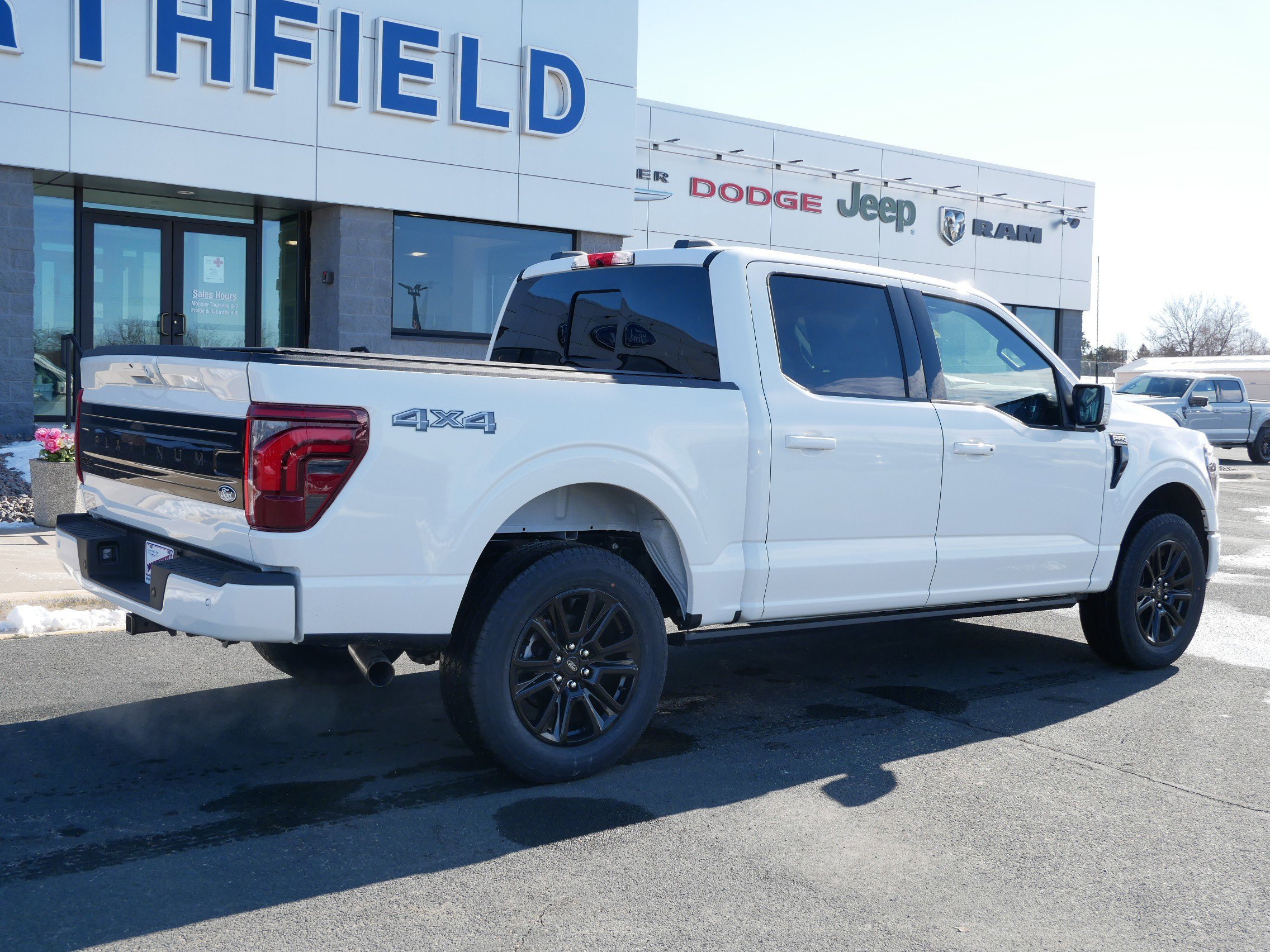 New 2026 Star White Metallic Tri-Coat Ford Platinum® image 8