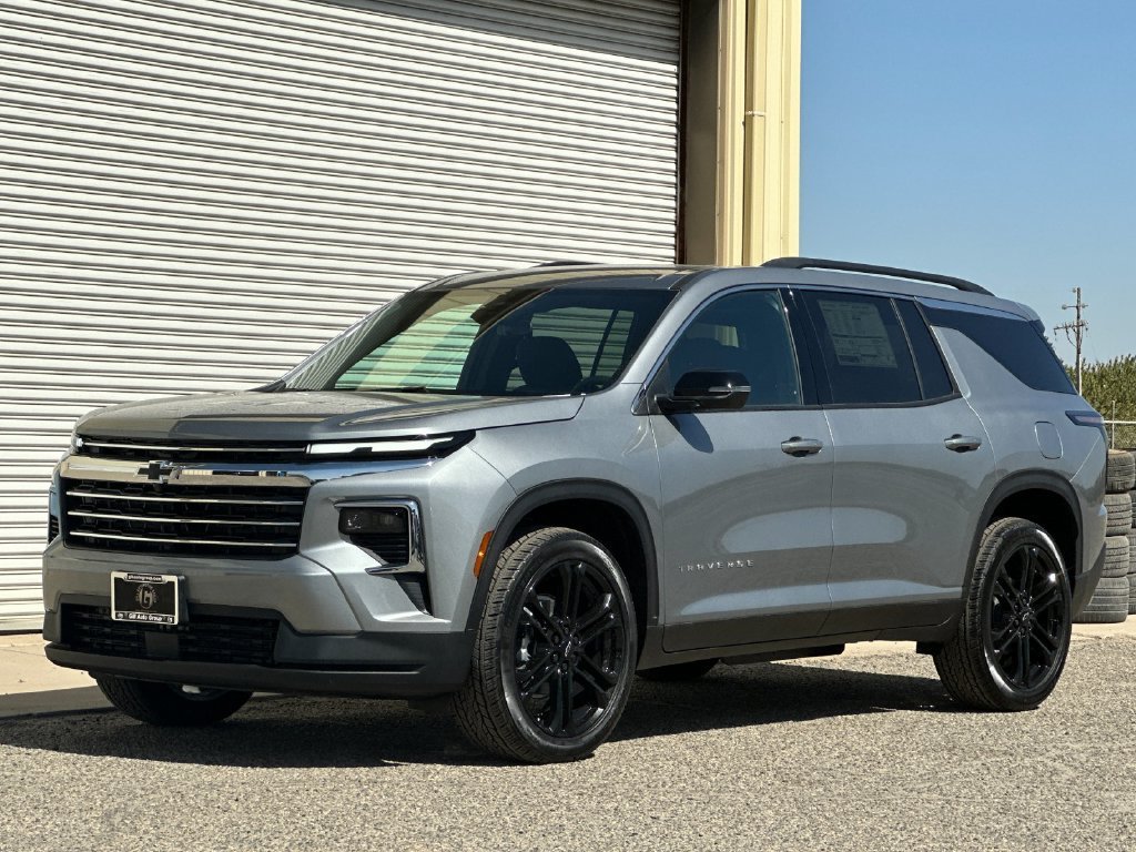 2027 Chevrolet Traverse LT - Photo 8