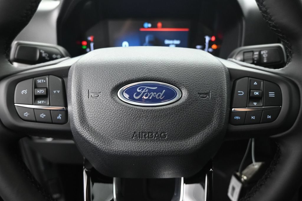 New 2026 Carbonized Gray Metallic Ford XLT image 10