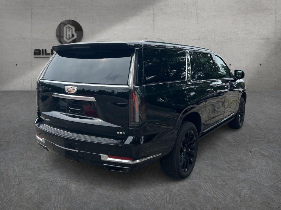 Used 2026 Black Cadillac Luxury image 3