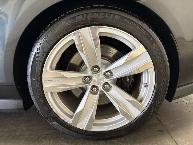 Used 2012 Ashen Gray Metallic Chevrolet ZL1 image 55