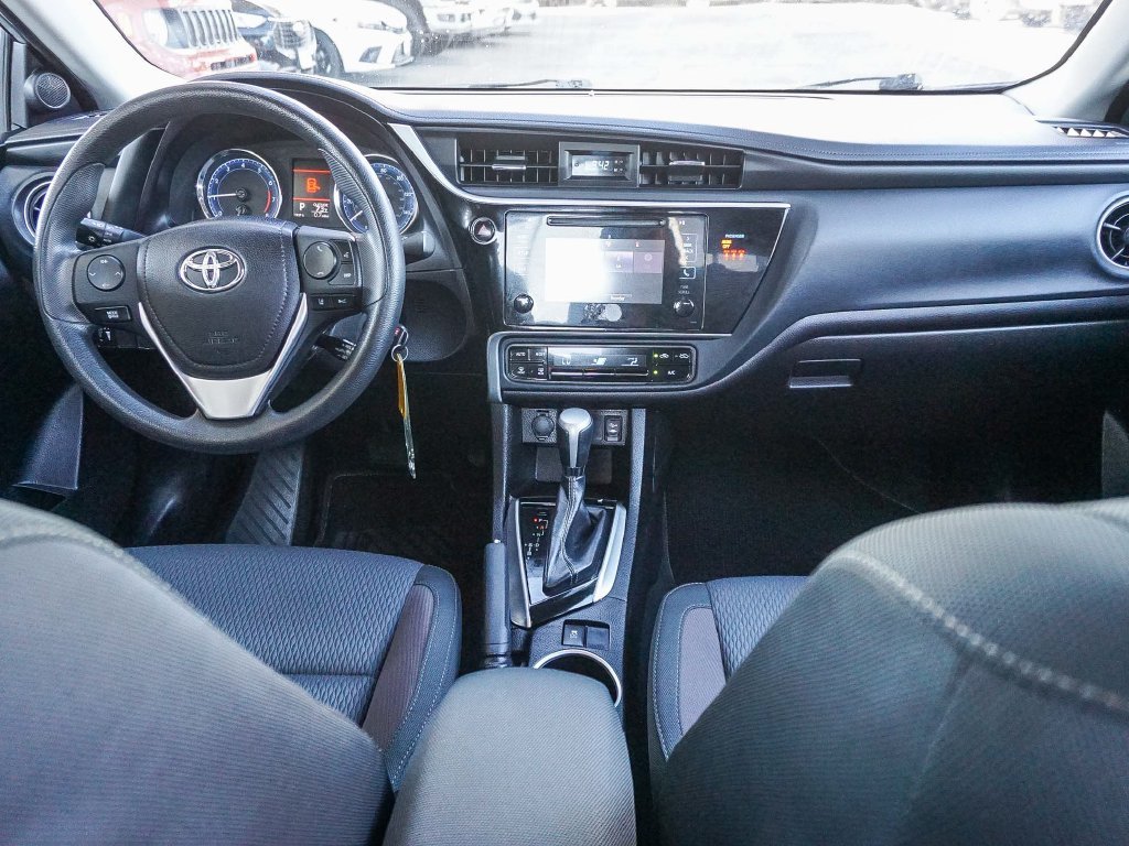 Used 2018 Silver Toyota LE image 15