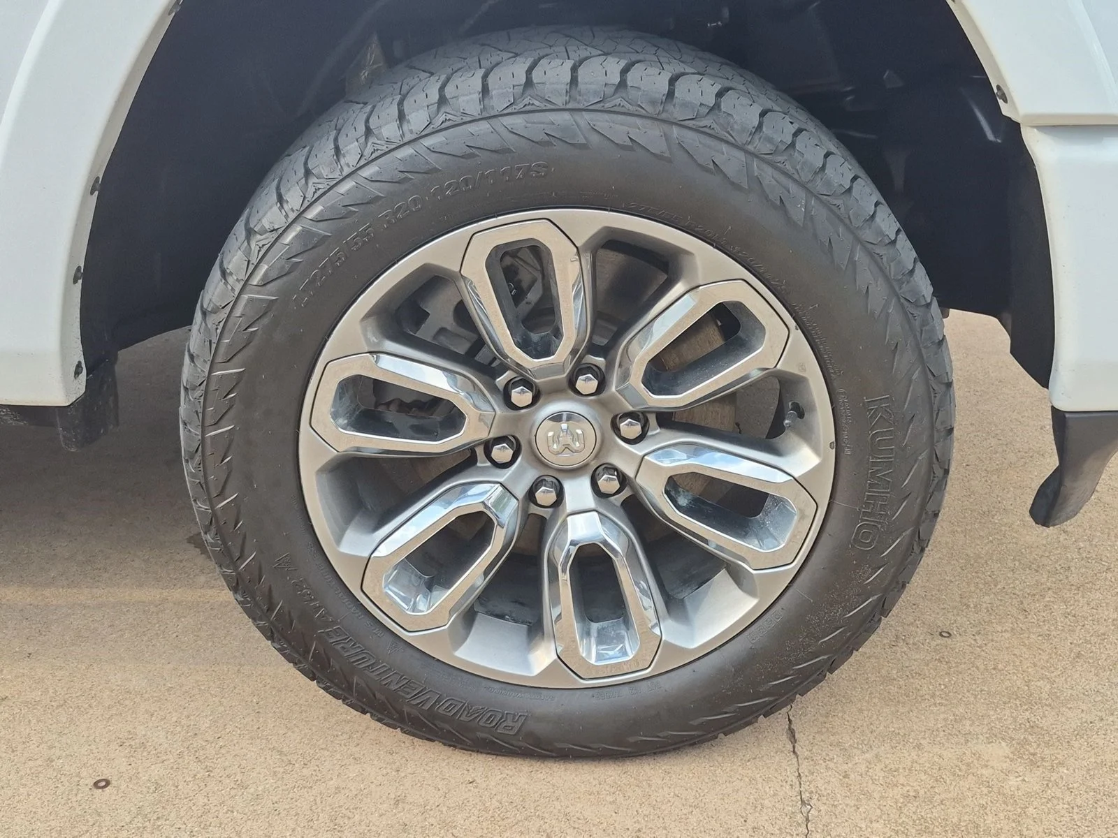 Used 2021 Bright White Clearcoat Ram Laramie image 22