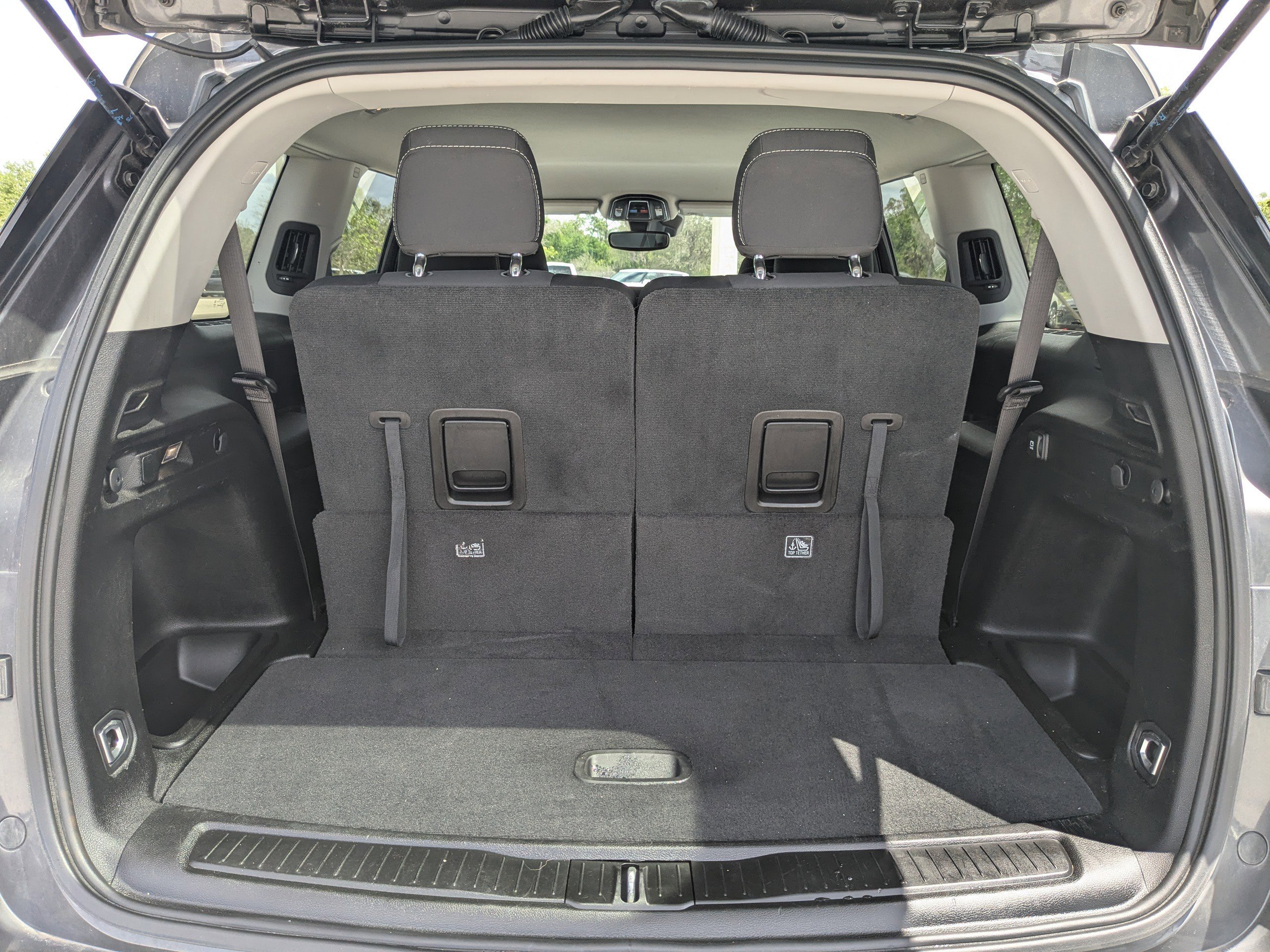 2023 Jeep Grand Cherokee L Laredo - Photo 13