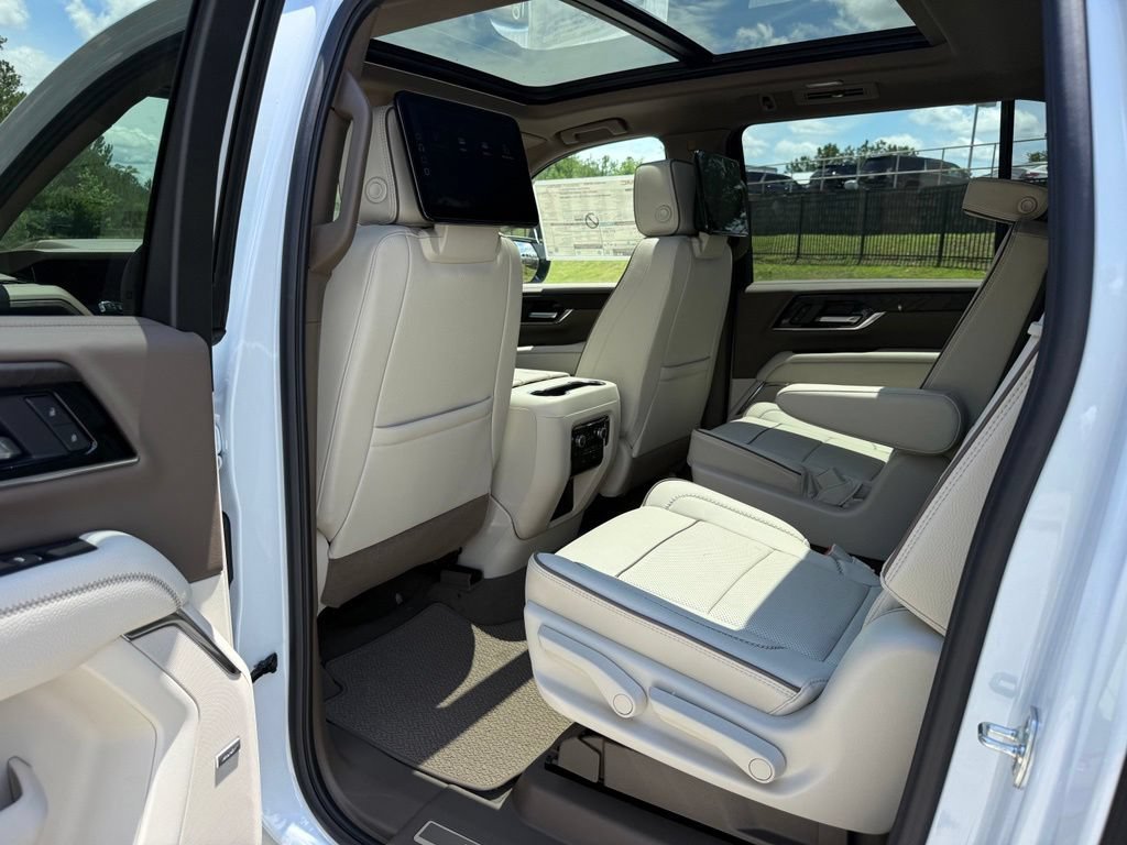 2026 GMC Yukon XL Denali - Photo 22