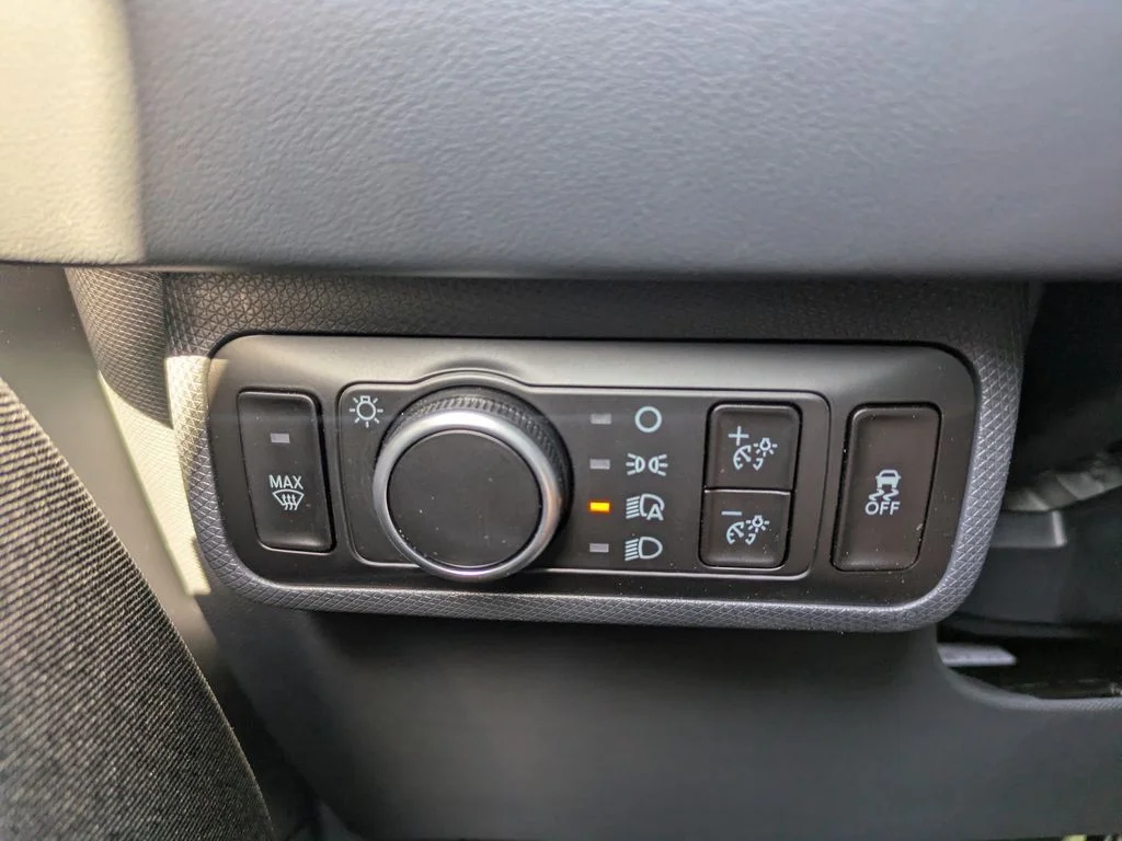 New 2026 Gray Ford Premium image 28