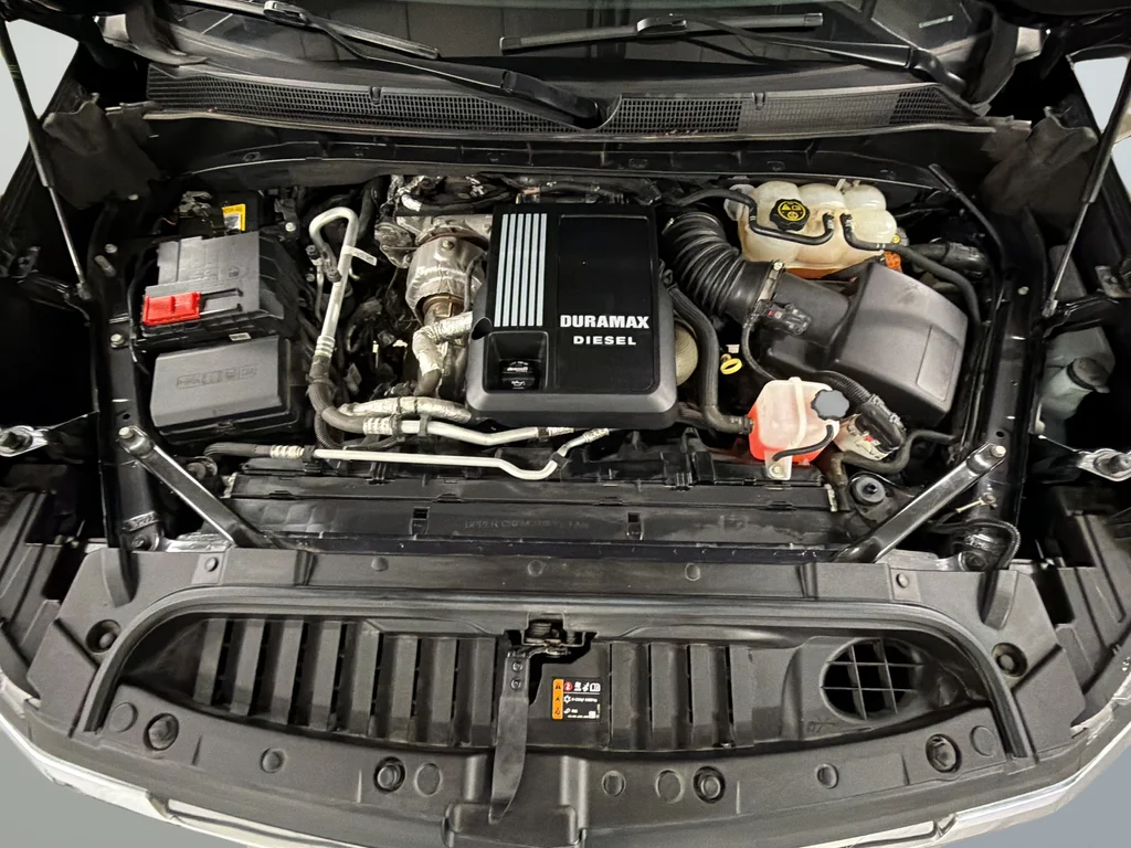 Used 2022 Gray Chevrolet LT image 20