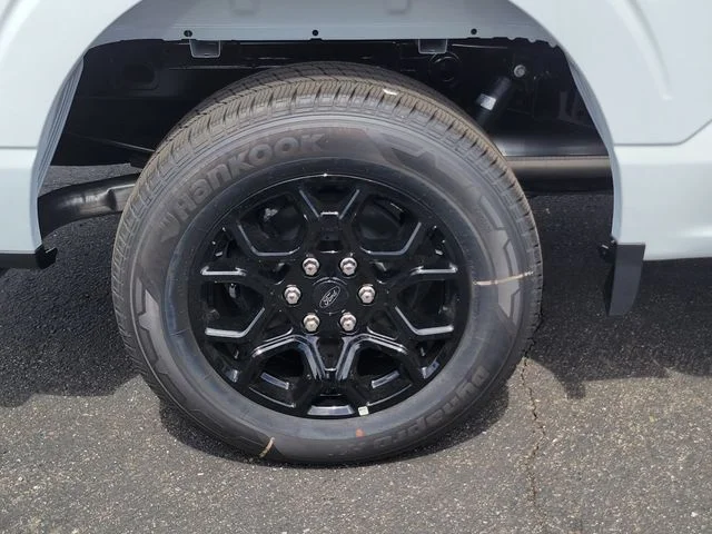 New 2026 Oxford White Ford STX image 5