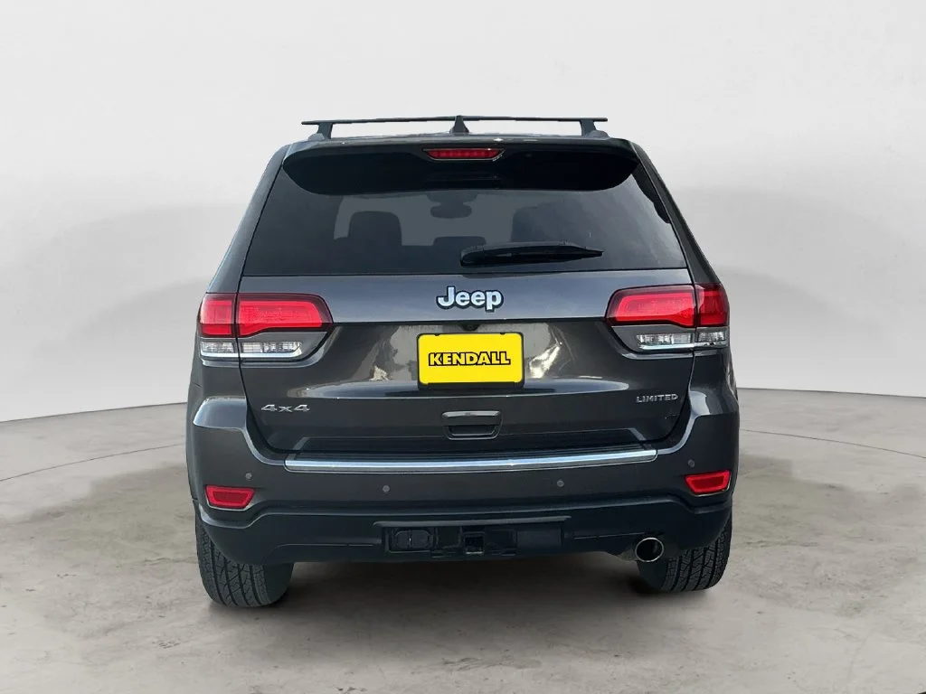 Used 2020 Gray Jeep Limited image 10