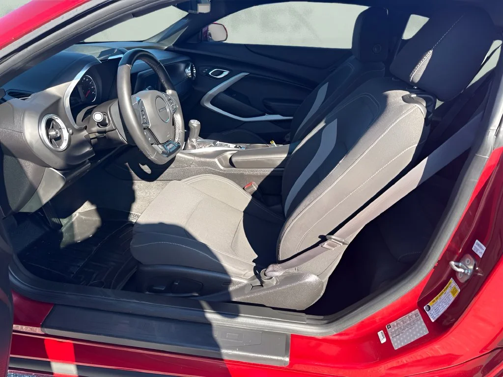 Used 2017 Red Chevrolet 1LT image 9