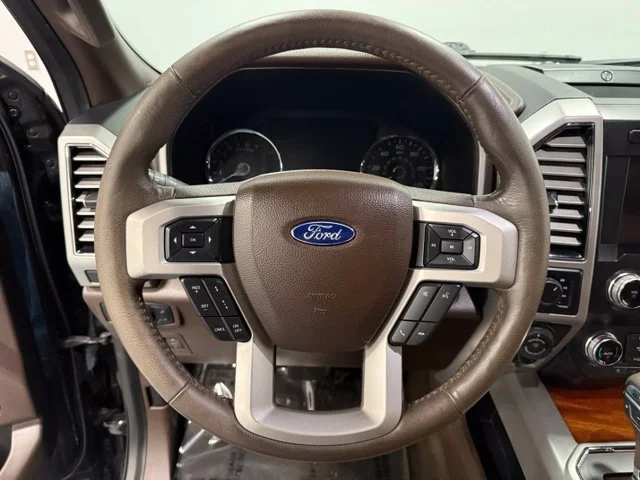 Used 2019 Black Ford King Ranch image 20