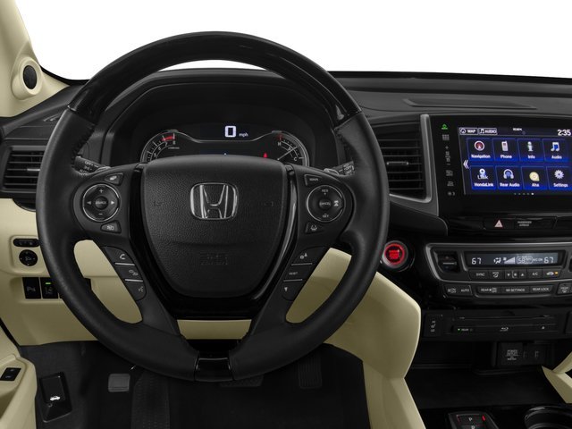 Used 2016  Honda Touring image 6