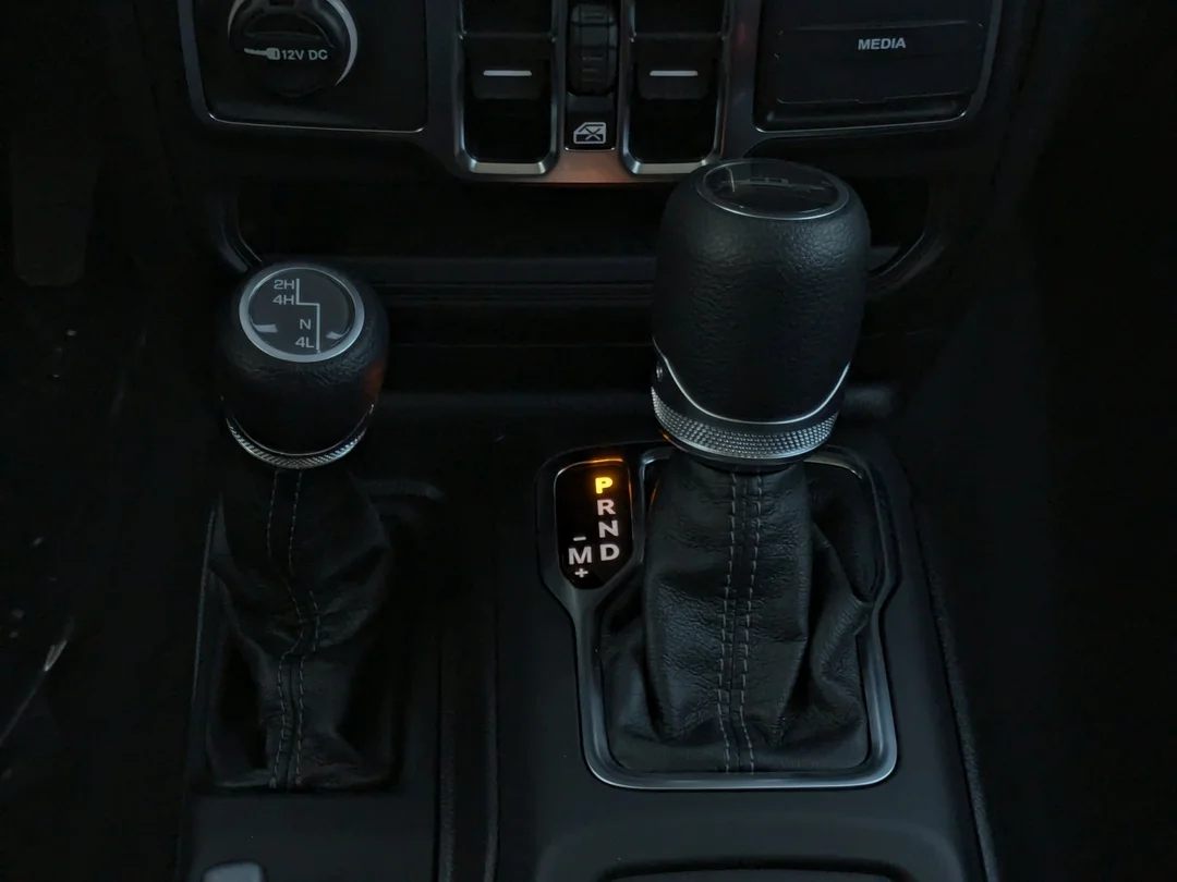 New 2026 Dark blue Jeep Sport S - - 4x4 - Safety Group - LED Lighting Group - Heated Seats & Steering & More! image 21