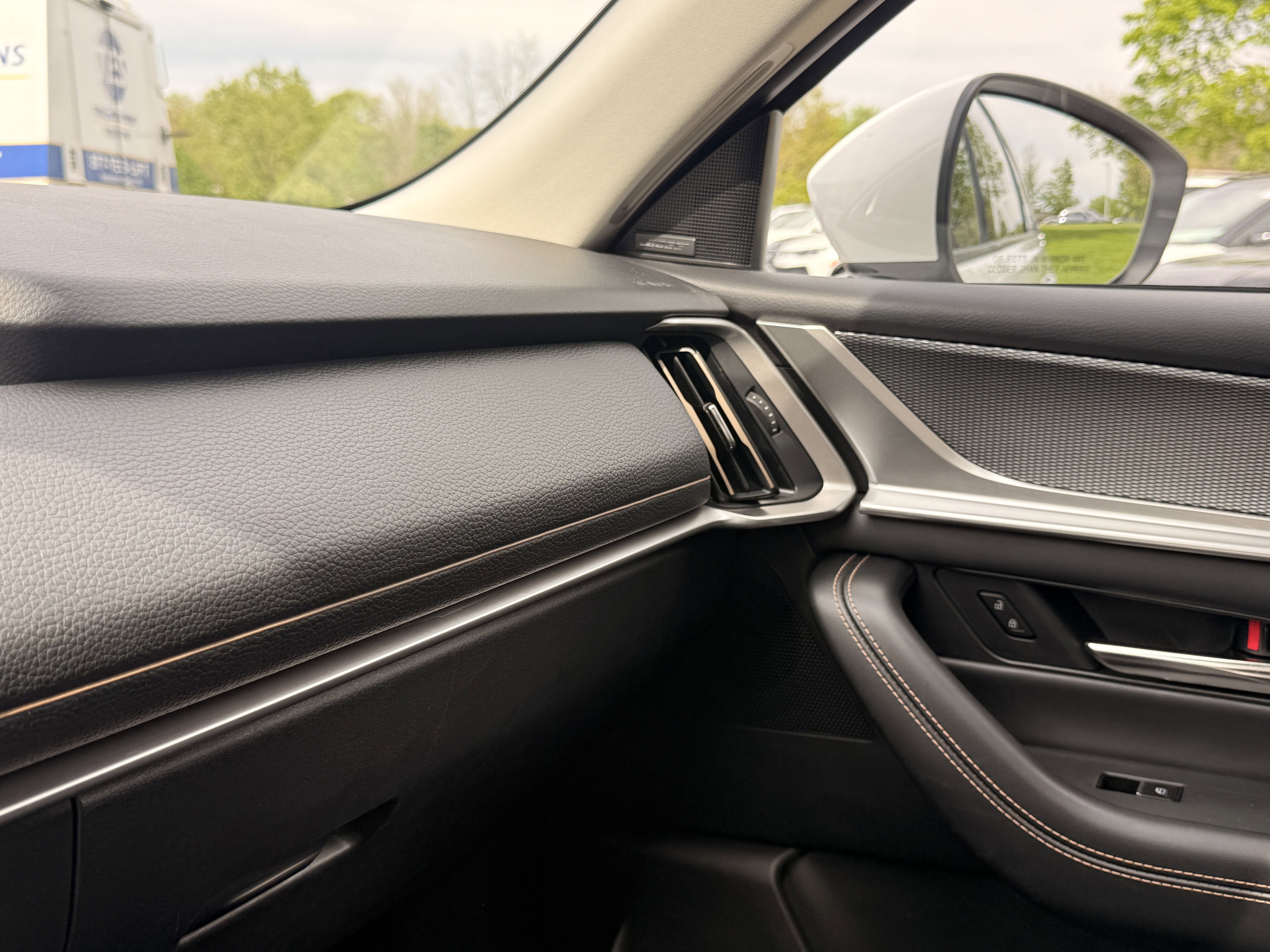 Used 2024 Rhodium White Premium Mazda Premium image 36