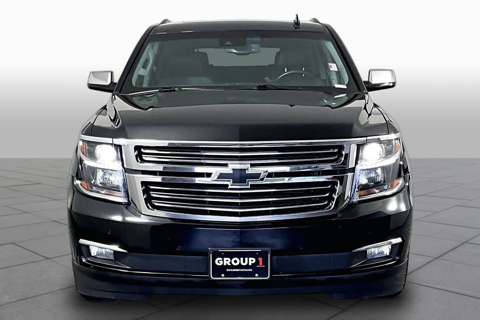 Used 2017 Black Chevrolet Premier image 4