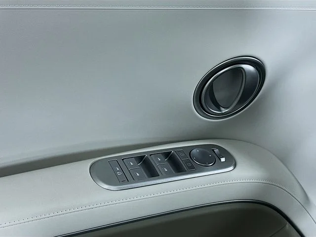 New 2026 Gray Hyundai SEL image 10
