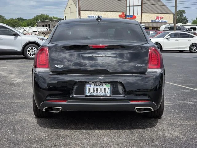 Used 2022 Black Chrysler Touring image 6