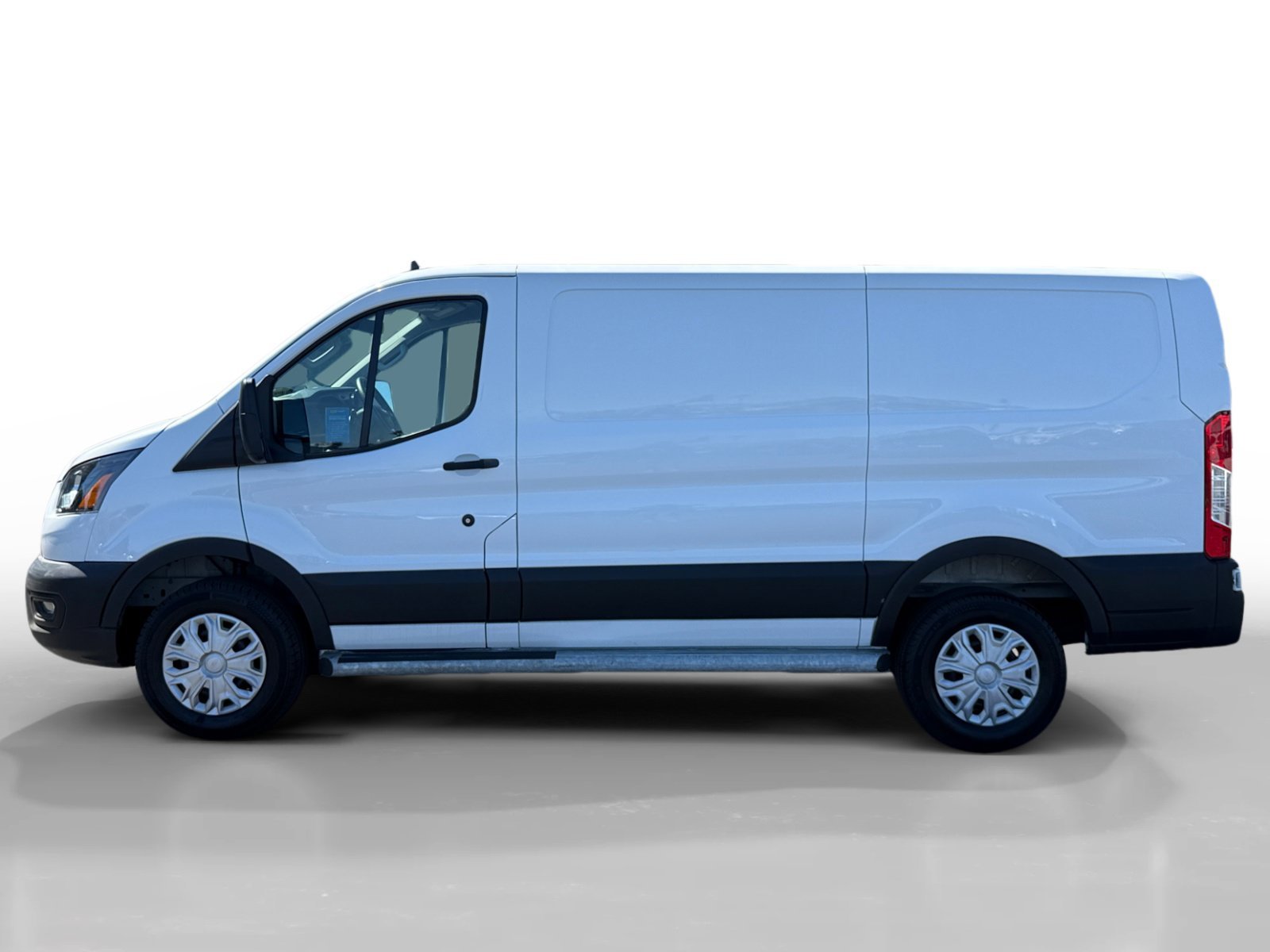 Used 2025 Oxford White Ford Base image 2