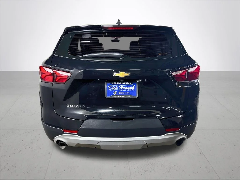 Used 2019 Black Chevrolet L image 7