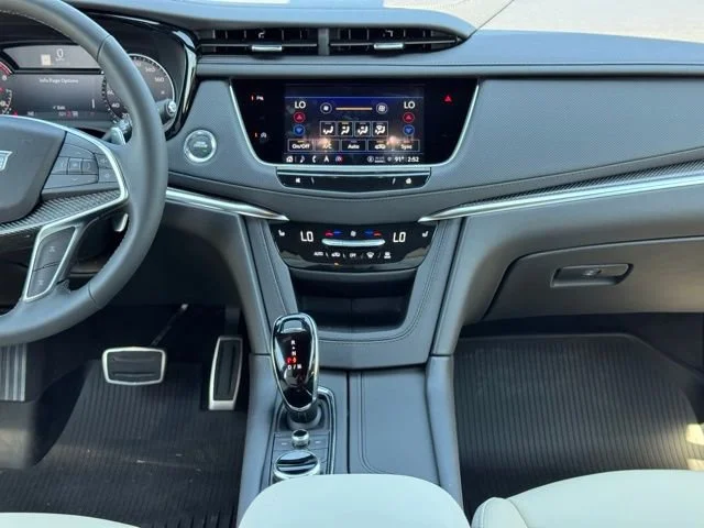 2025 Cadillac XT5 Sport - Photo 30