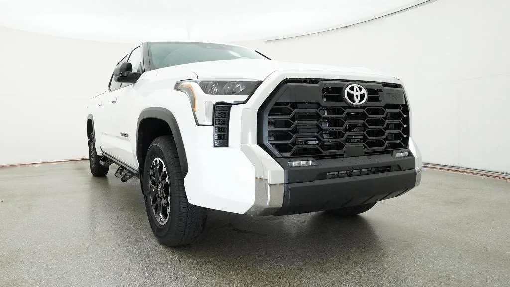 New 2026 Ice Cap Toyota SR5 image 7