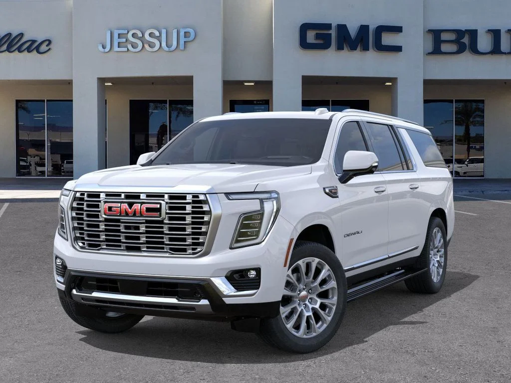 2026 GMC Yukon XL Denali - Photo 6