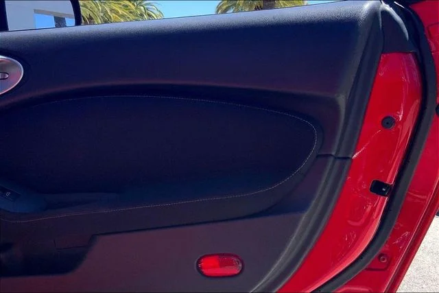 Used 2020 Passion Red Nissan Base image 22