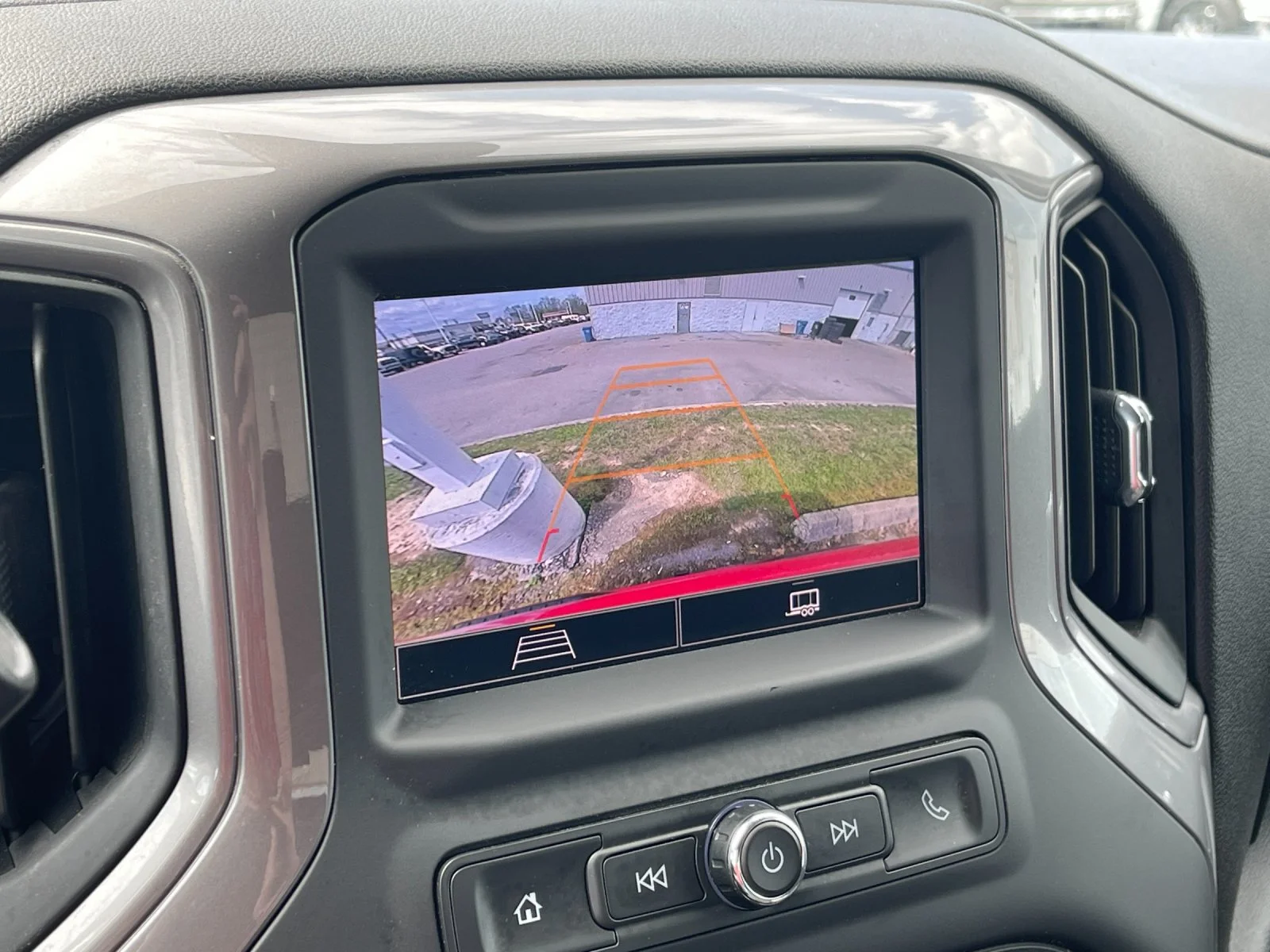 Used 2023 Red Chevrolet Custom image 20
