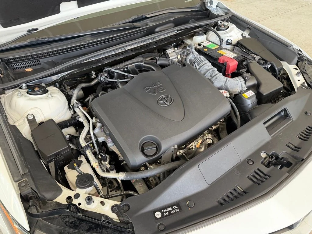 Used 2022 Beige Toyota XSE V6 image 13