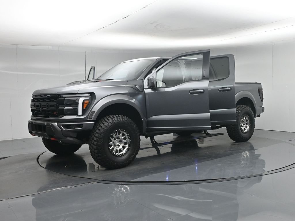 Used 2024 Gray Ford Raptor image 34