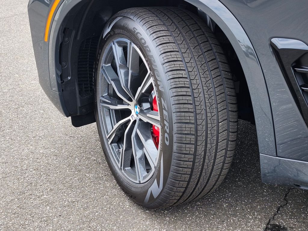New 2026 Gray BMW xDrive40i image 31