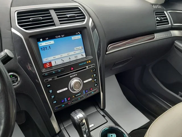 Used 2018 Blue Ford Platinum image 20