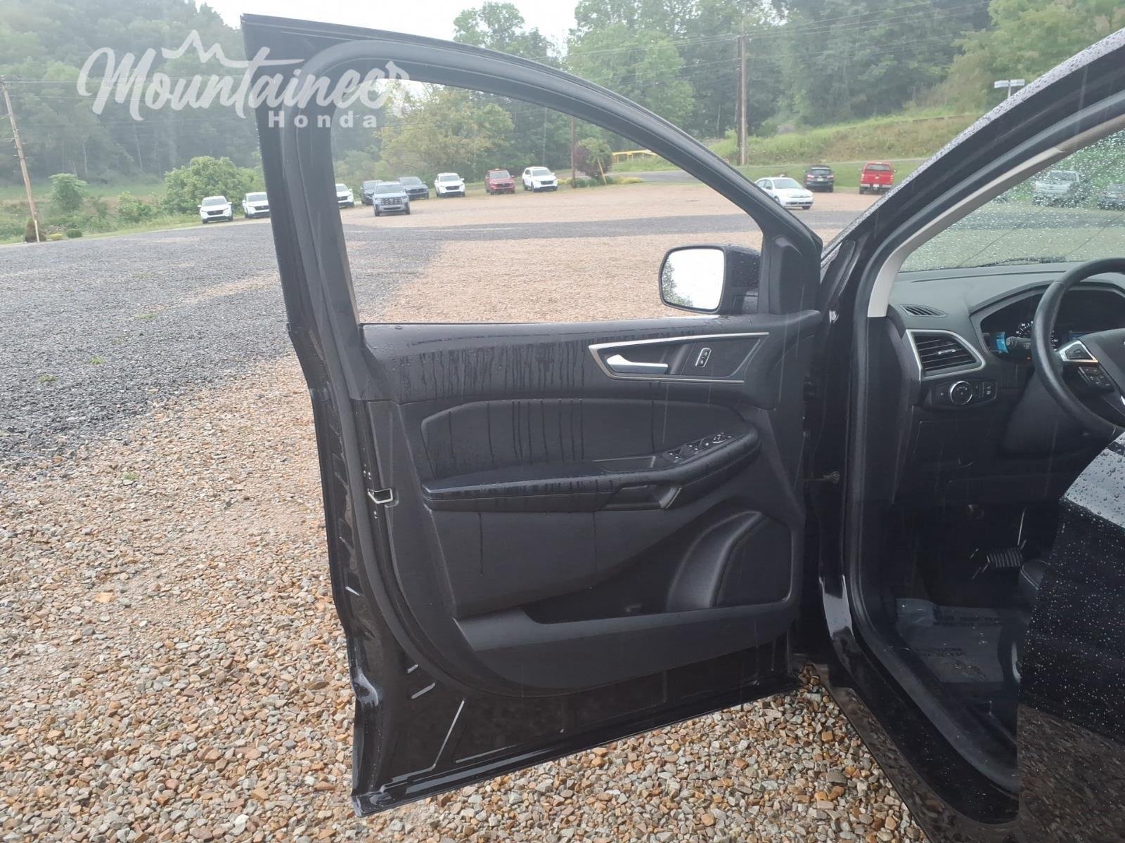 Used 2022 Agate Black Ford SEL image 13