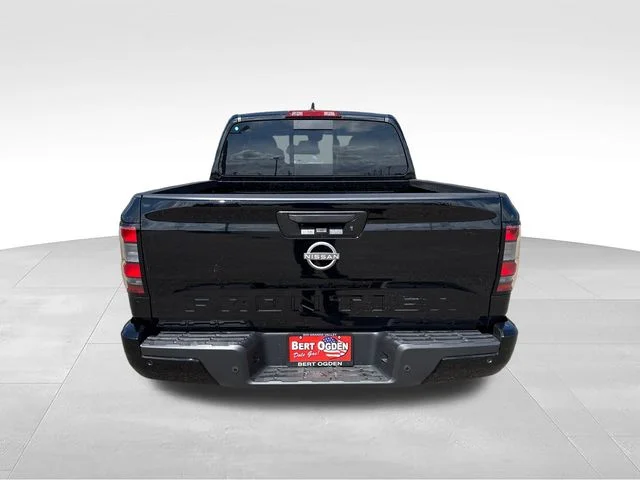 New 2027 Super Black Nissan Crew Cab SV image 6