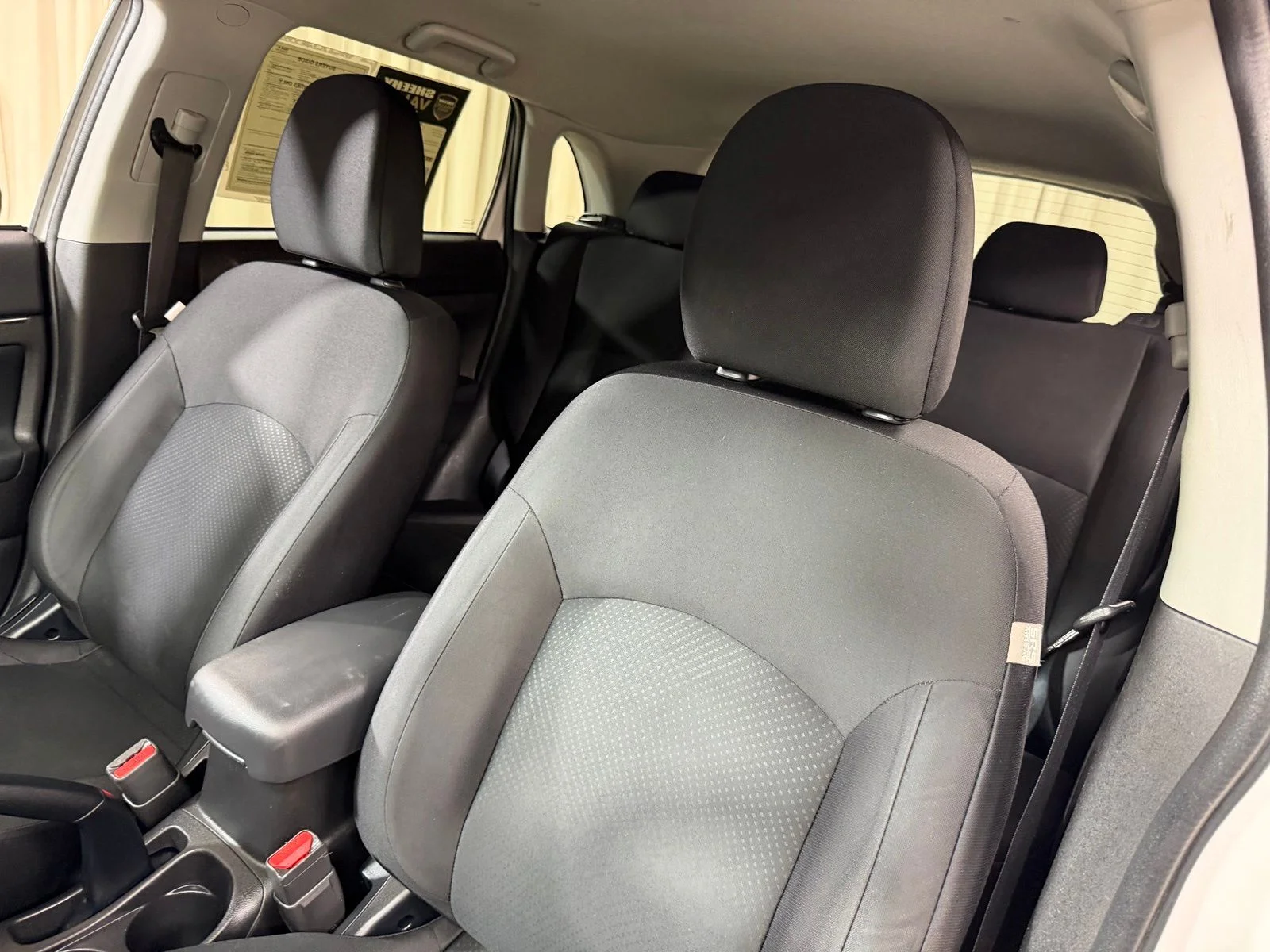Used 2015  Mitsubishi ES image 30