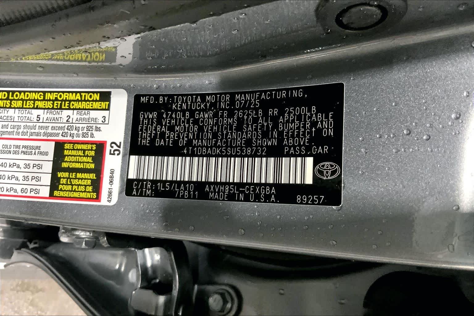 2025 Toyota Camry XLE - Photo 37