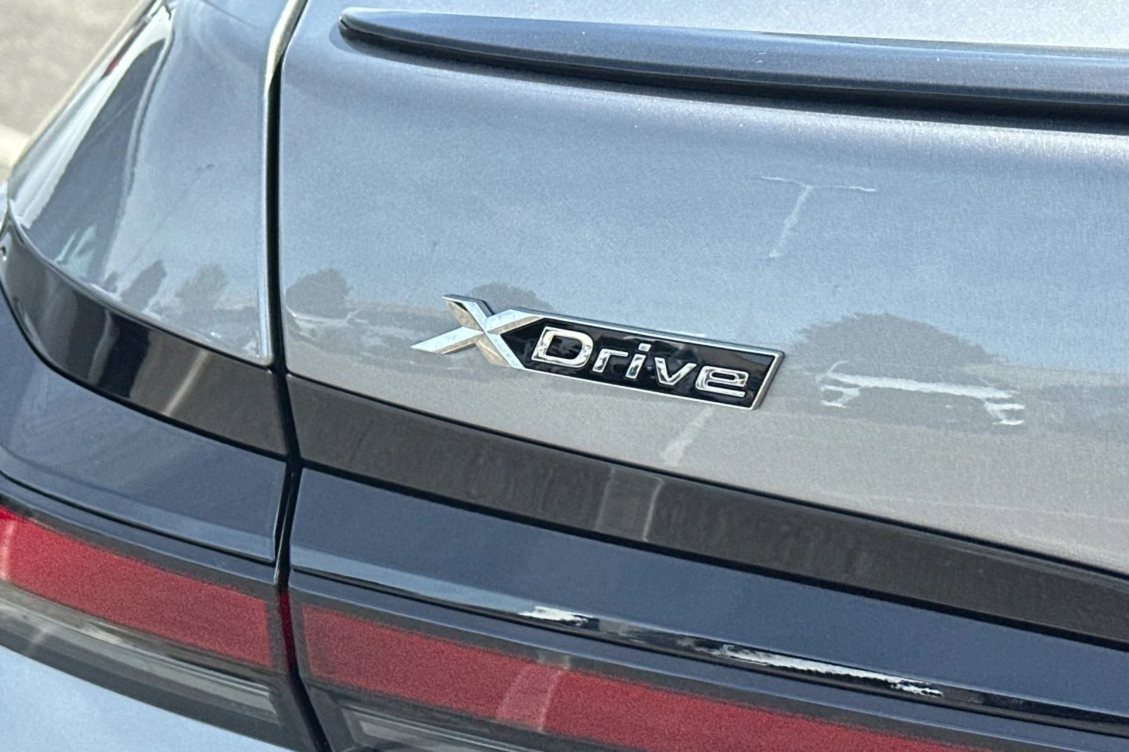 New 2026 Oxide Grey Metallic BMW 760i xDrive image 6